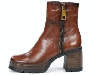 Dorking 129€