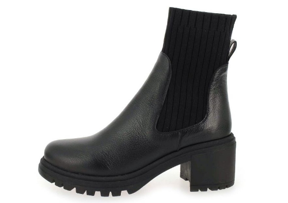 Reqins 155€